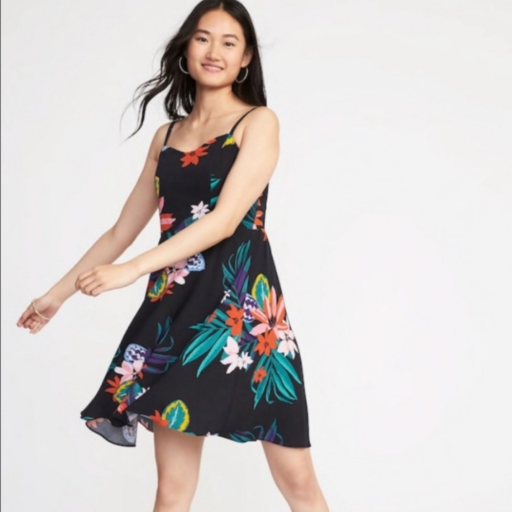 Fit & Flare old Navy floral dress